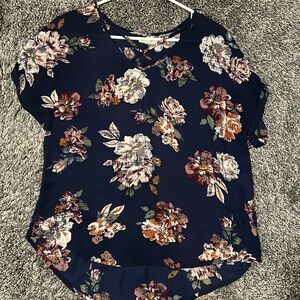Navy Floral Maurice’s Top